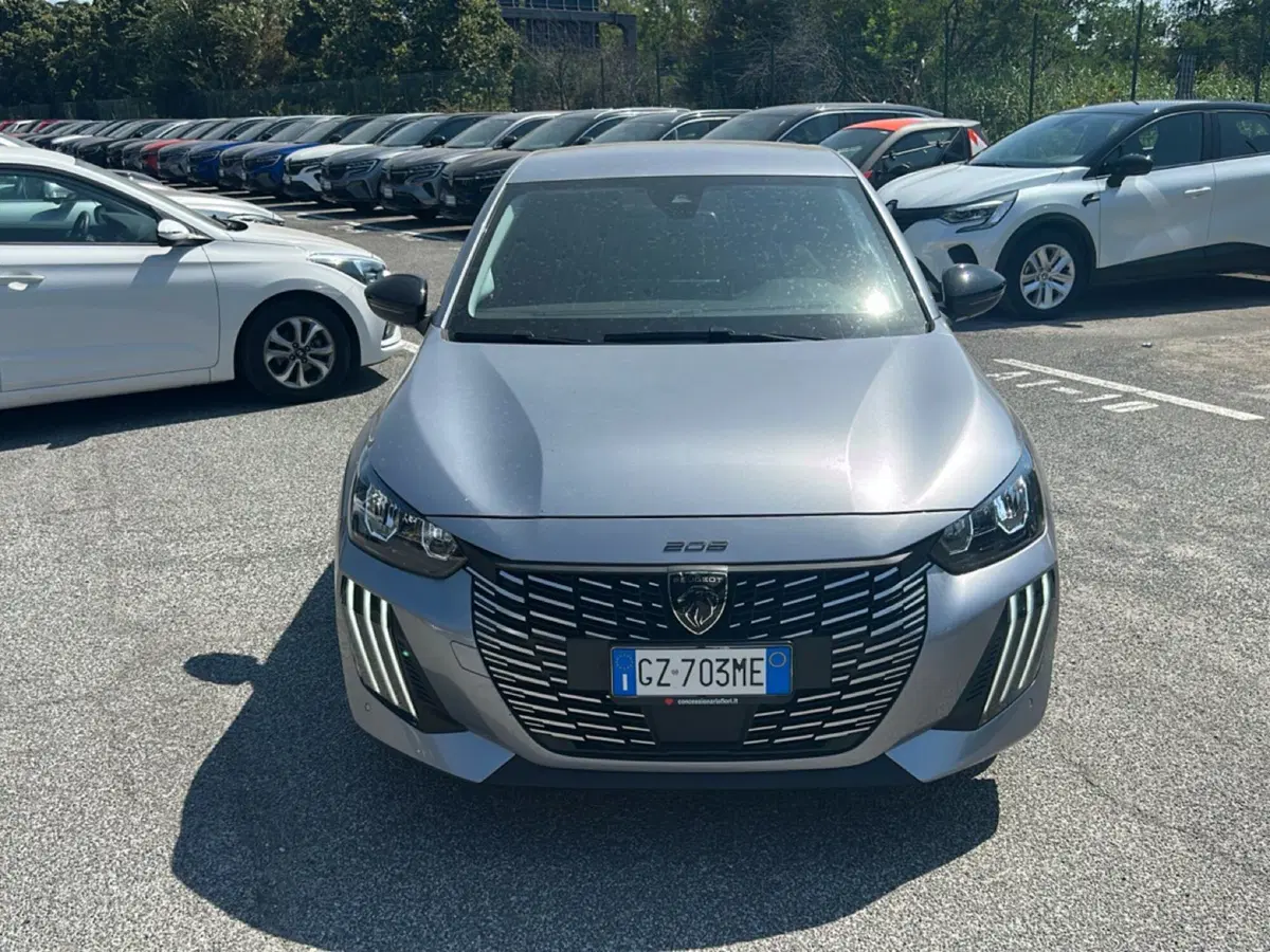 Peugeot 208 usata a Roma (7)