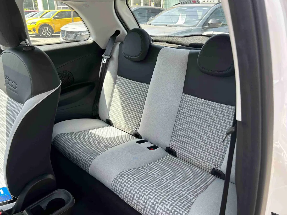 Fiat 500 nuova a Roma (5)