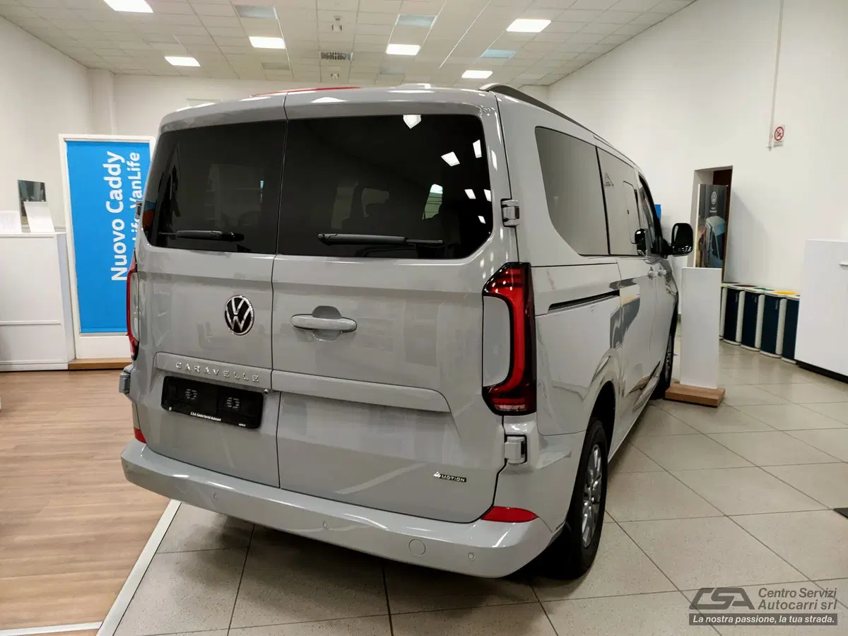Volkswagen Veicoli Commerciali Caravelle nuova a Bologna (6)