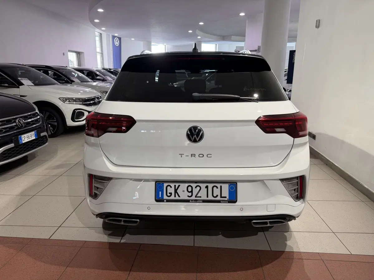 Volkswagen T-Roc usata a Genova (4)