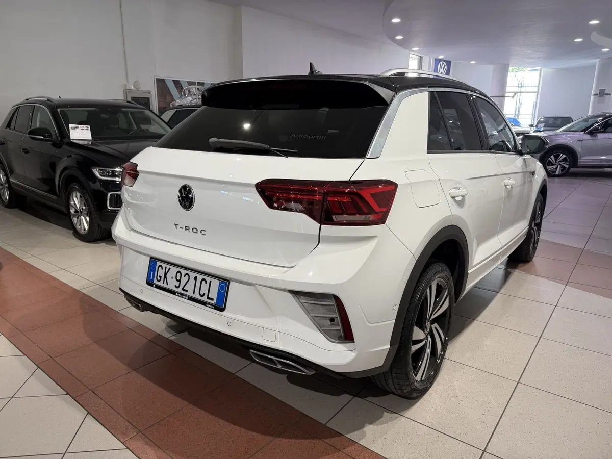 Volkswagen T-Roc usata a Genova (5)