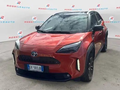 Toyota Yaris Cross 1.5h GR Sport Black Sky fwd 116cv e-cvt del 2022 usata a La Spezia