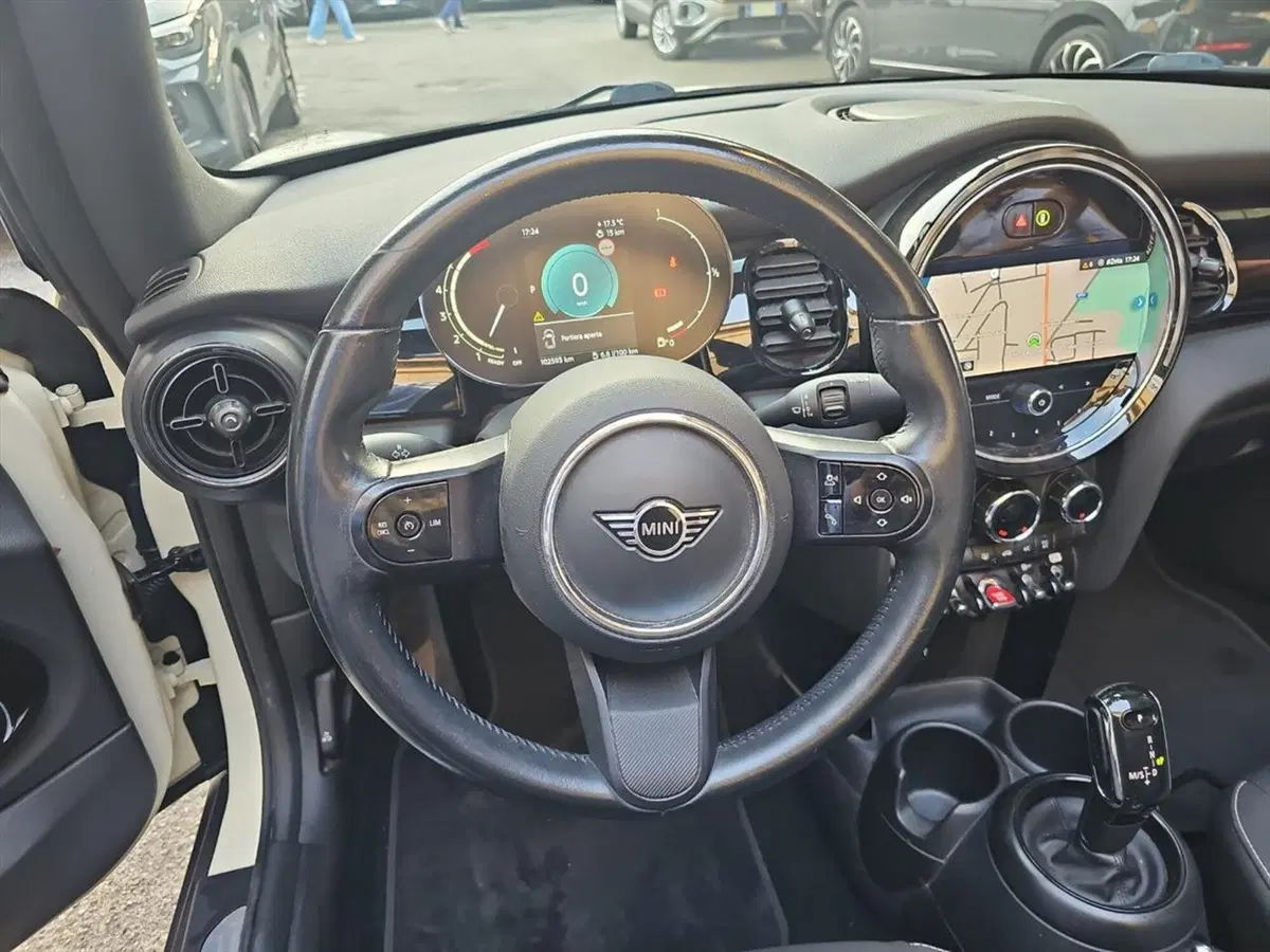 MINI Mini Cabrio usata a Lecco (12)