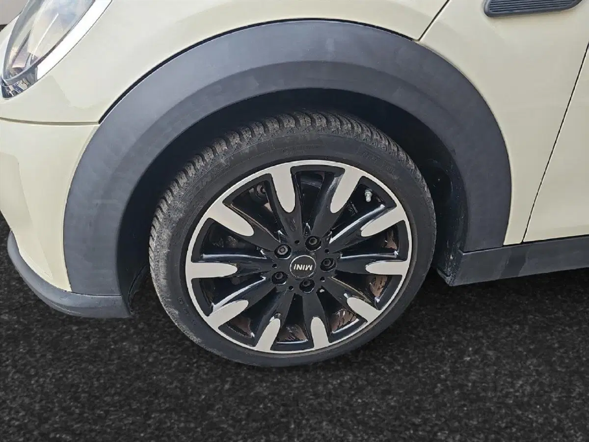 MINI Mini Cabrio usata a Lecco (14)