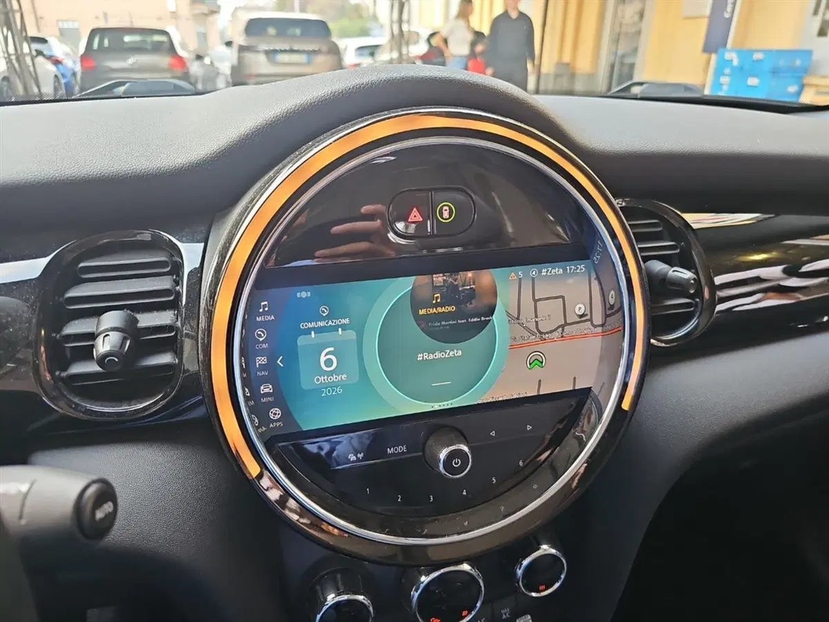 MINI Mini Cabrio usata a Lecco (19)