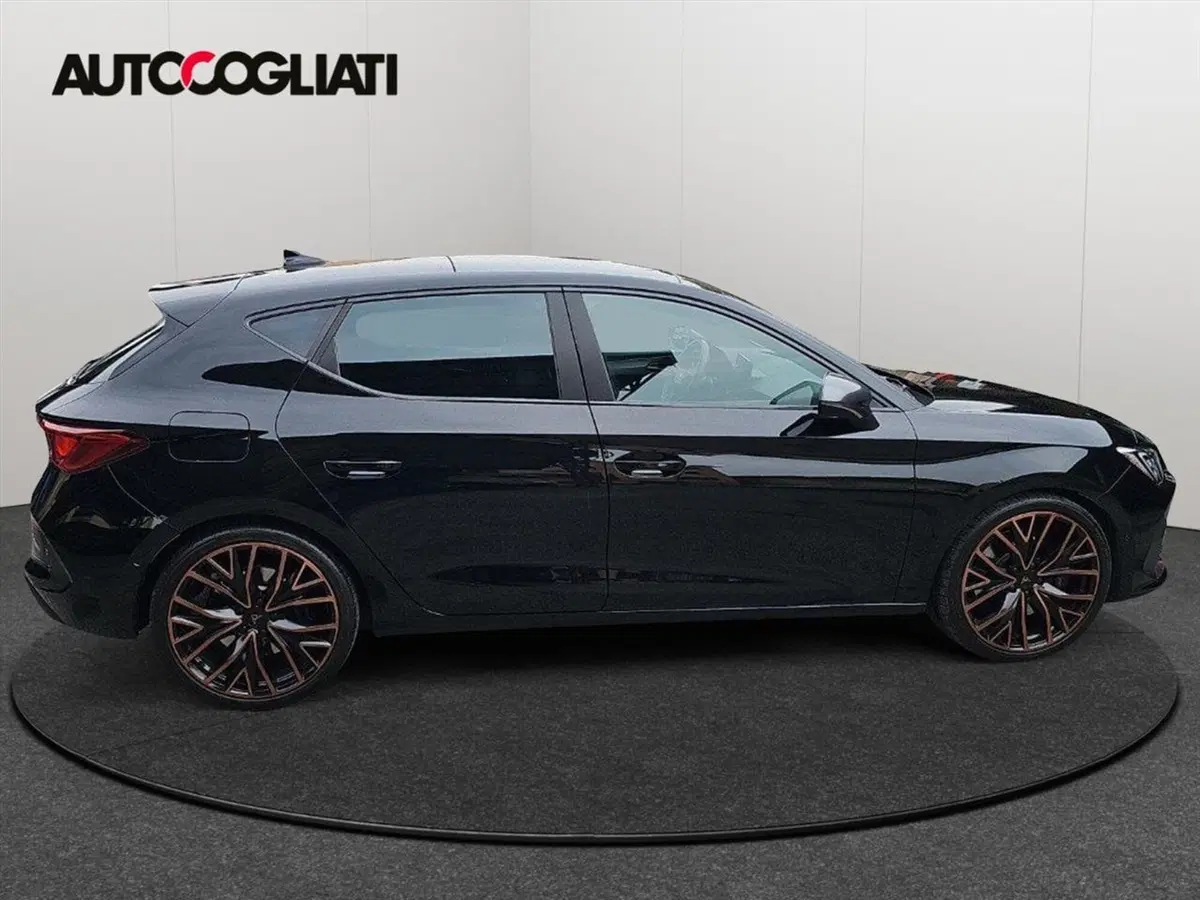 Cupra Leon usata a Lecco (8)
