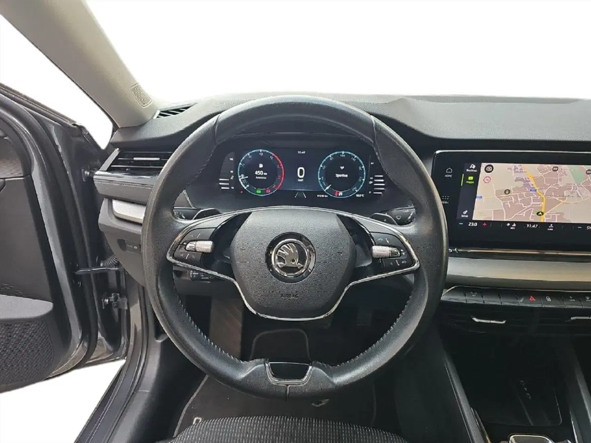 Skoda Octavia Station Wagon usata a Lecco (10)