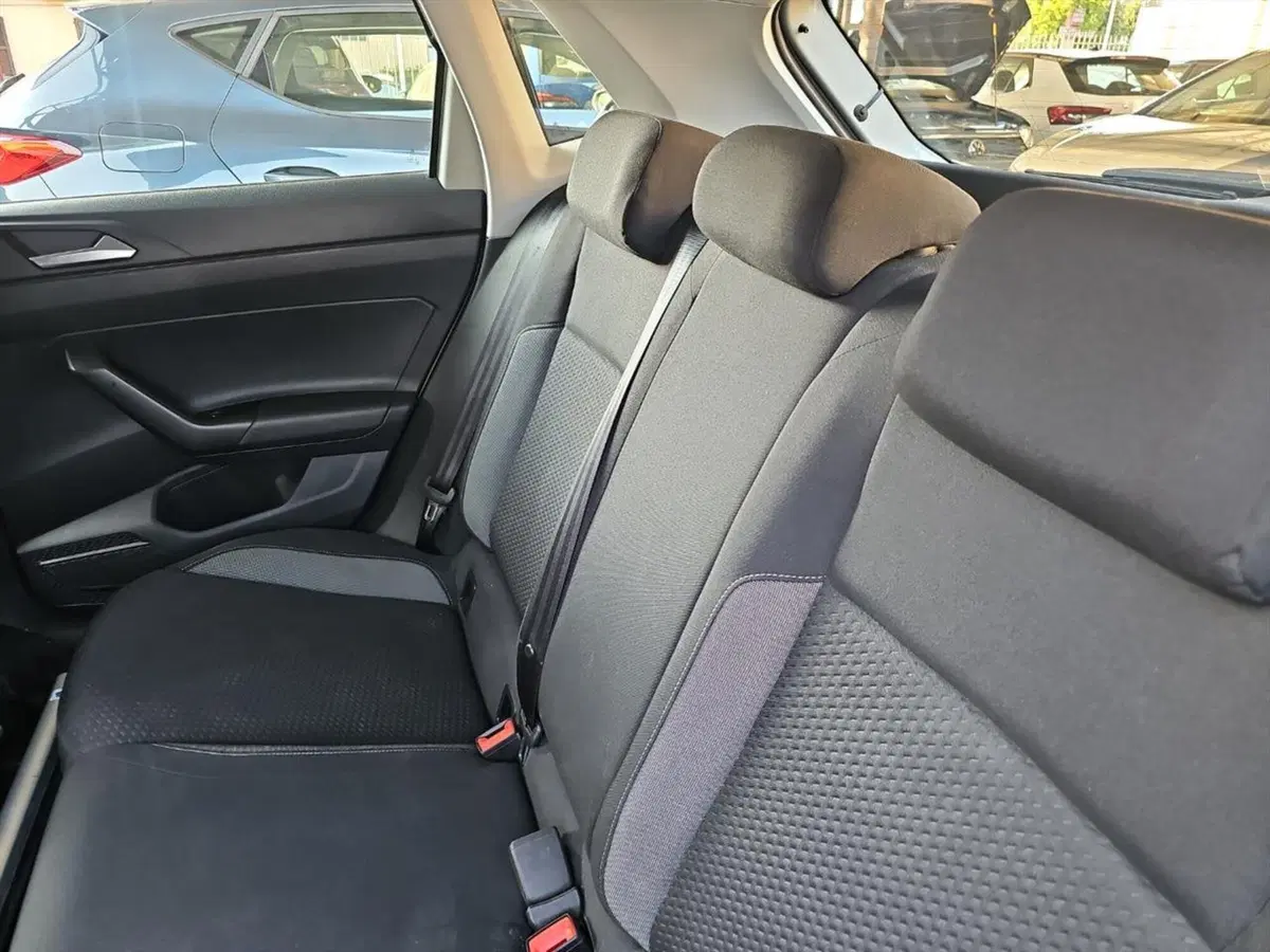 Volkswagen Polo usata a Lecco (12)