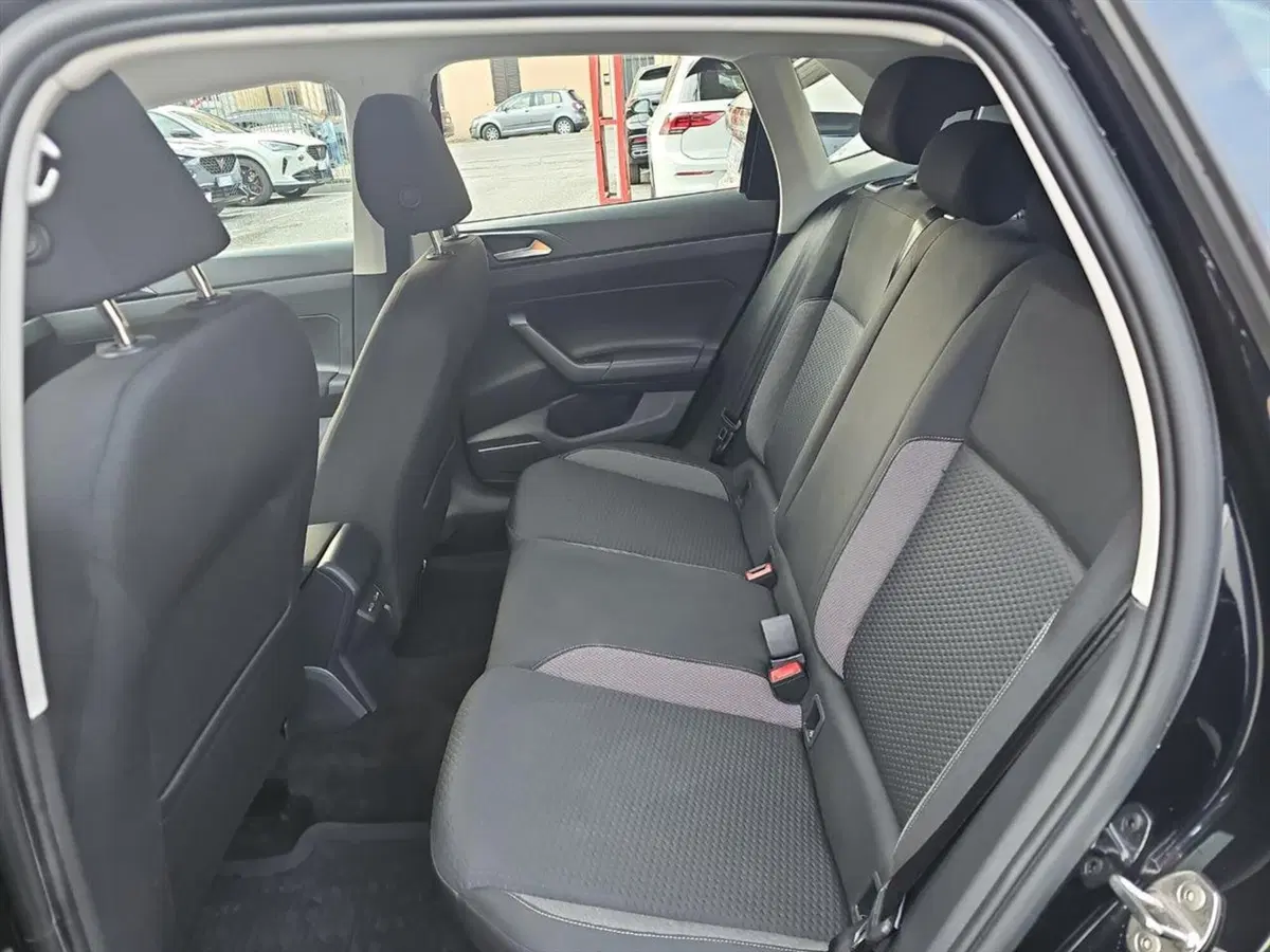 Volkswagen Polo usata a Lecco (12)