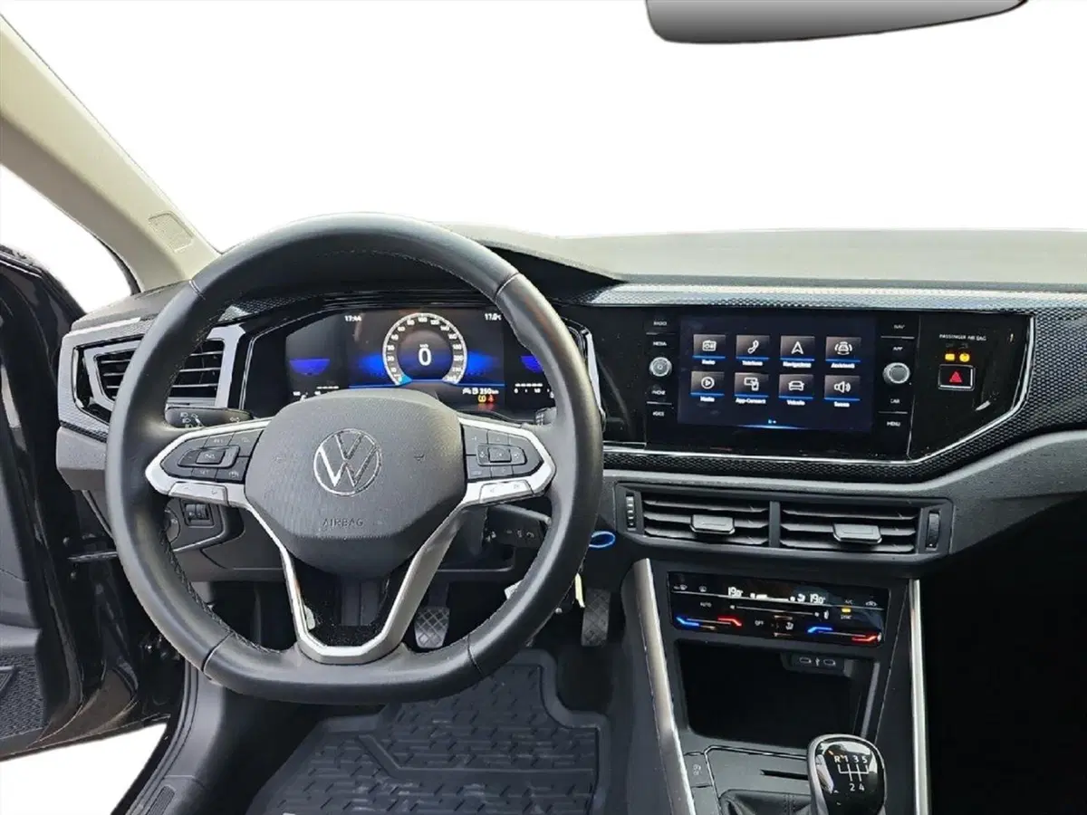 Volkswagen Polo usata a Lecco (9)