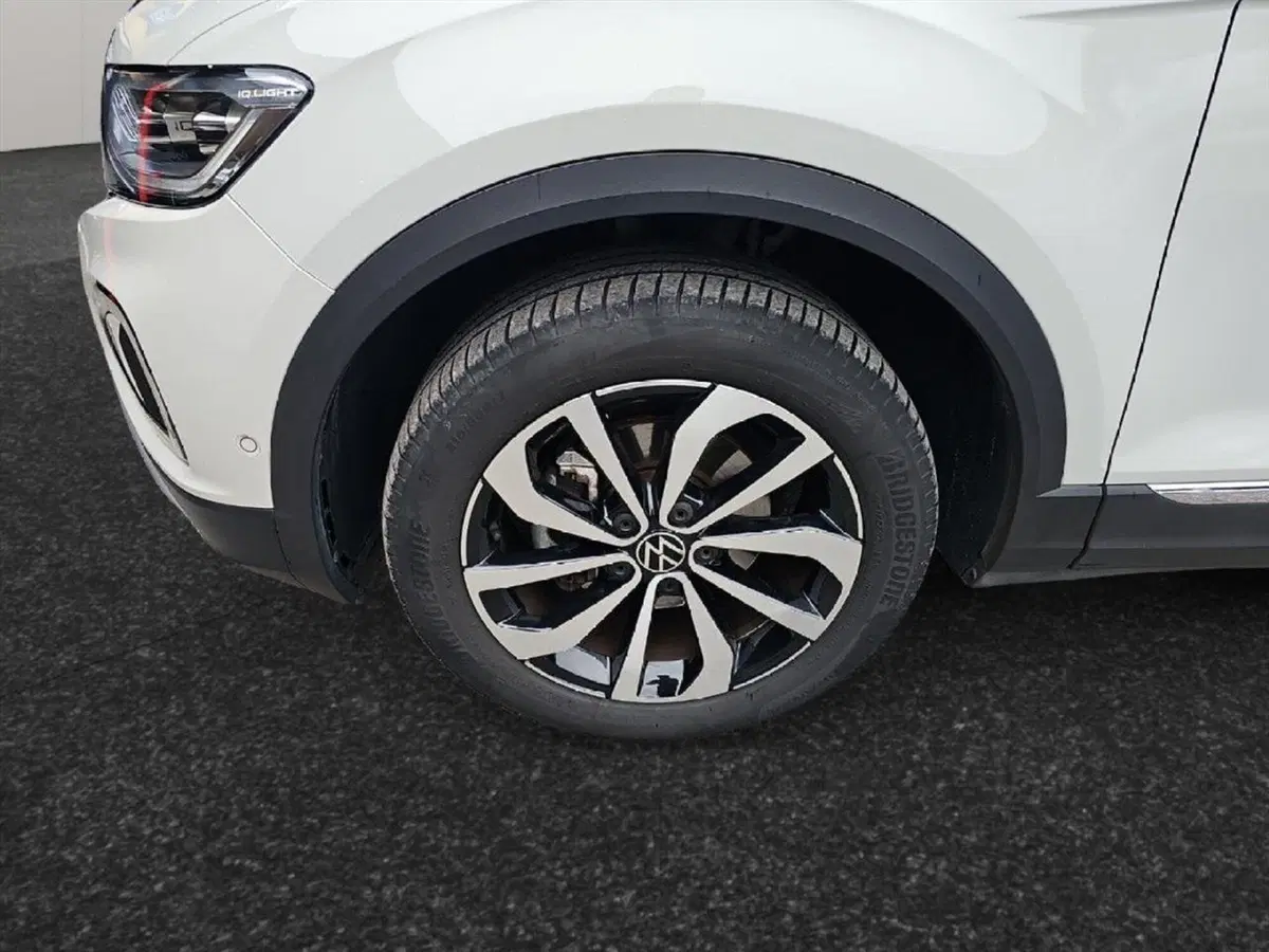 Volkswagen T-Roc usata a Lecco (20)
