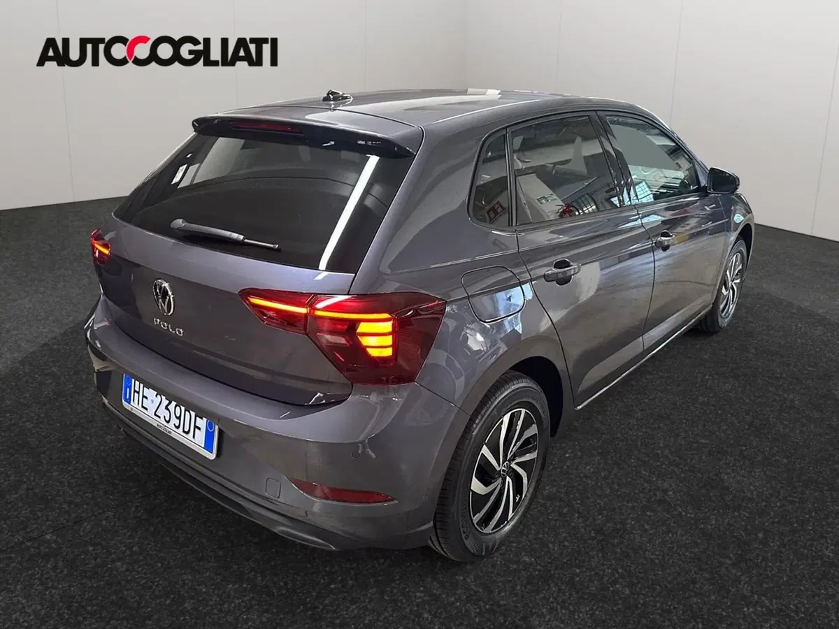 Volkswagen Polo nuova a Lecco (4)