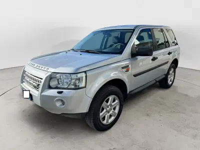 Land Rover Freelander 2.2 TD4 S.W. S del 2007 usata a Recanati