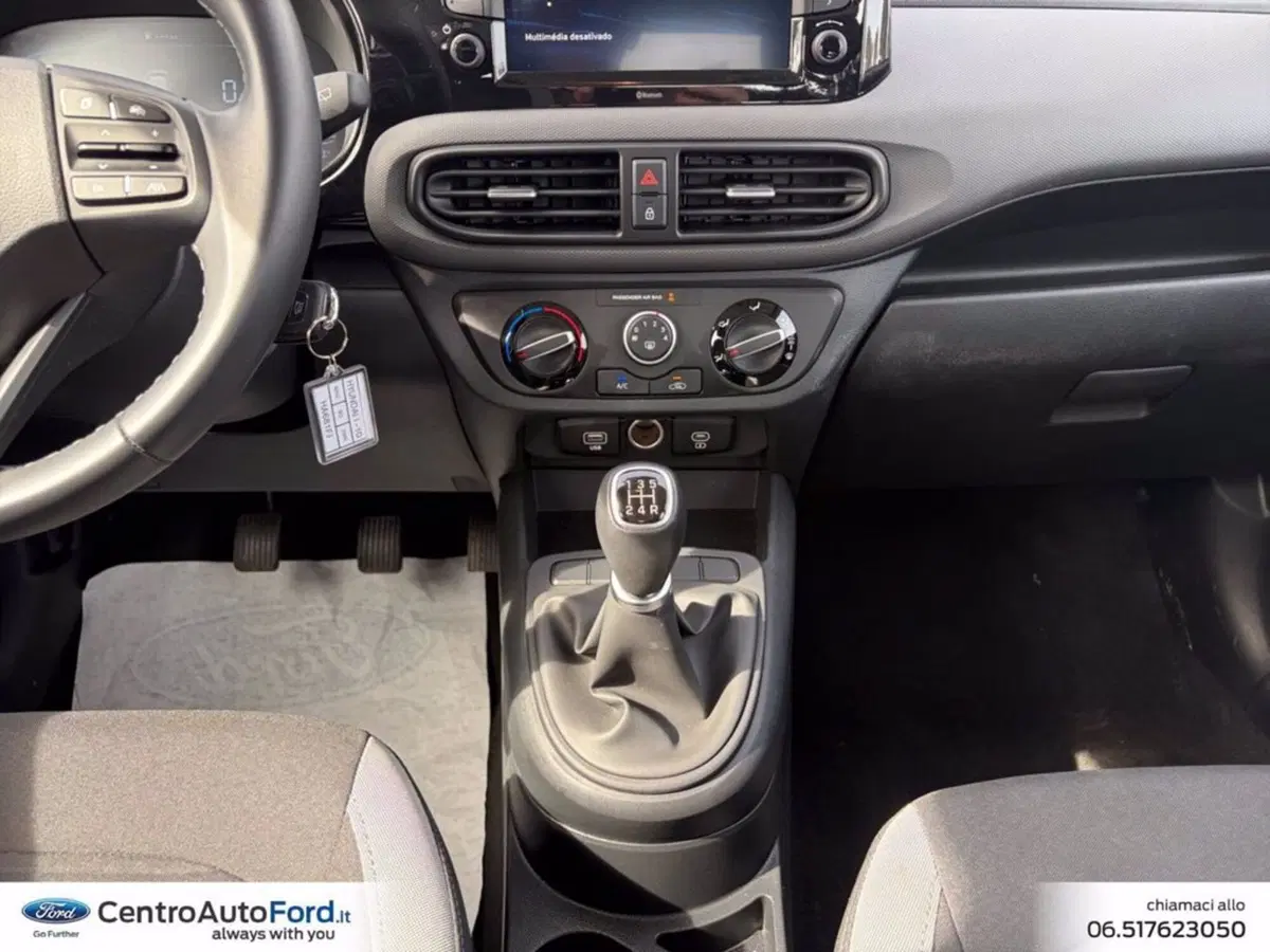 Hyundai i10 usata a Roma (11)