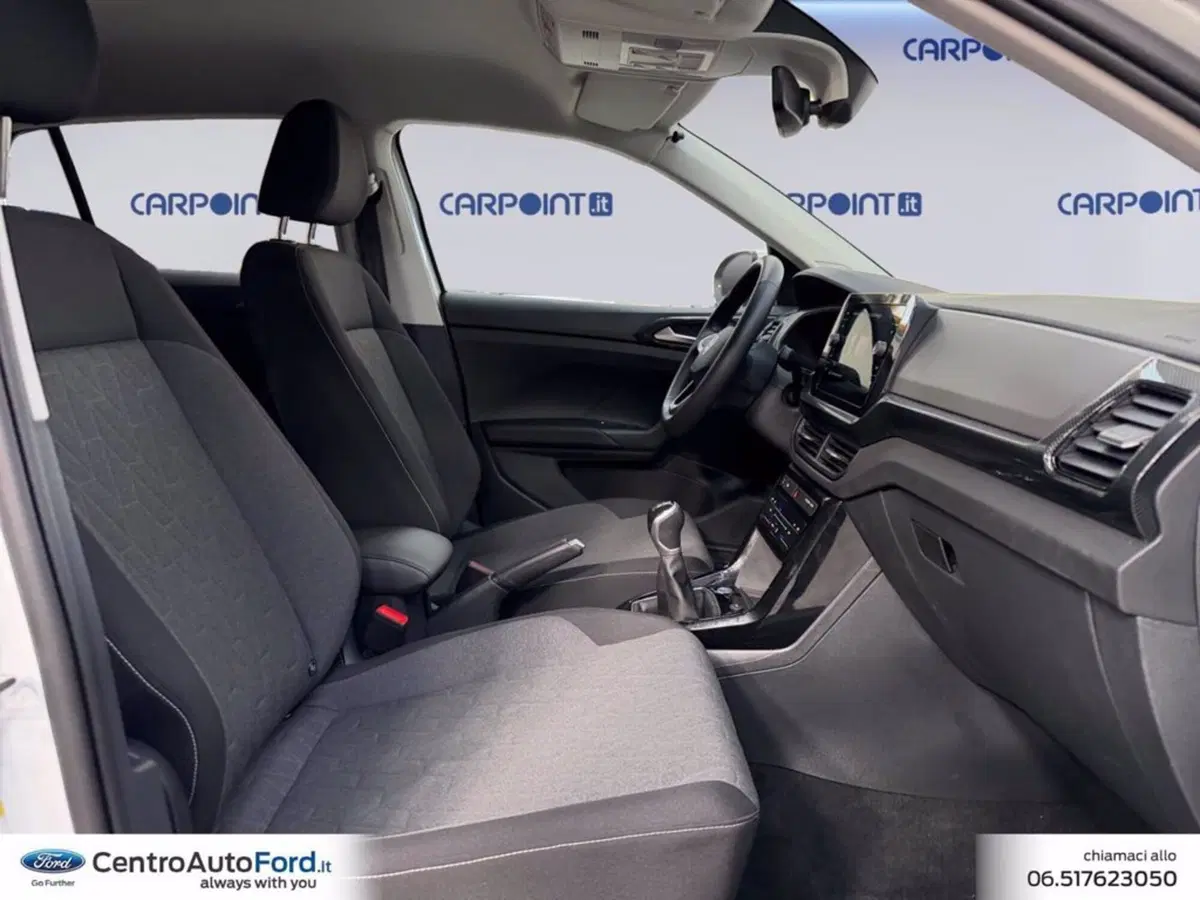 Volkswagen T-Cross usata a Roma (15)