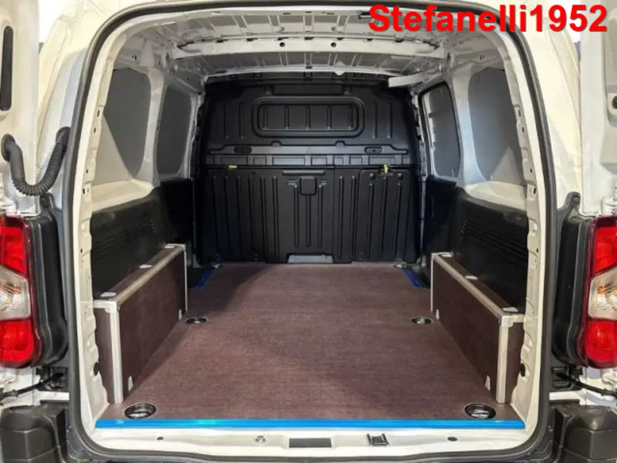 Opel Combo Furgone nuova a Bologna (7)