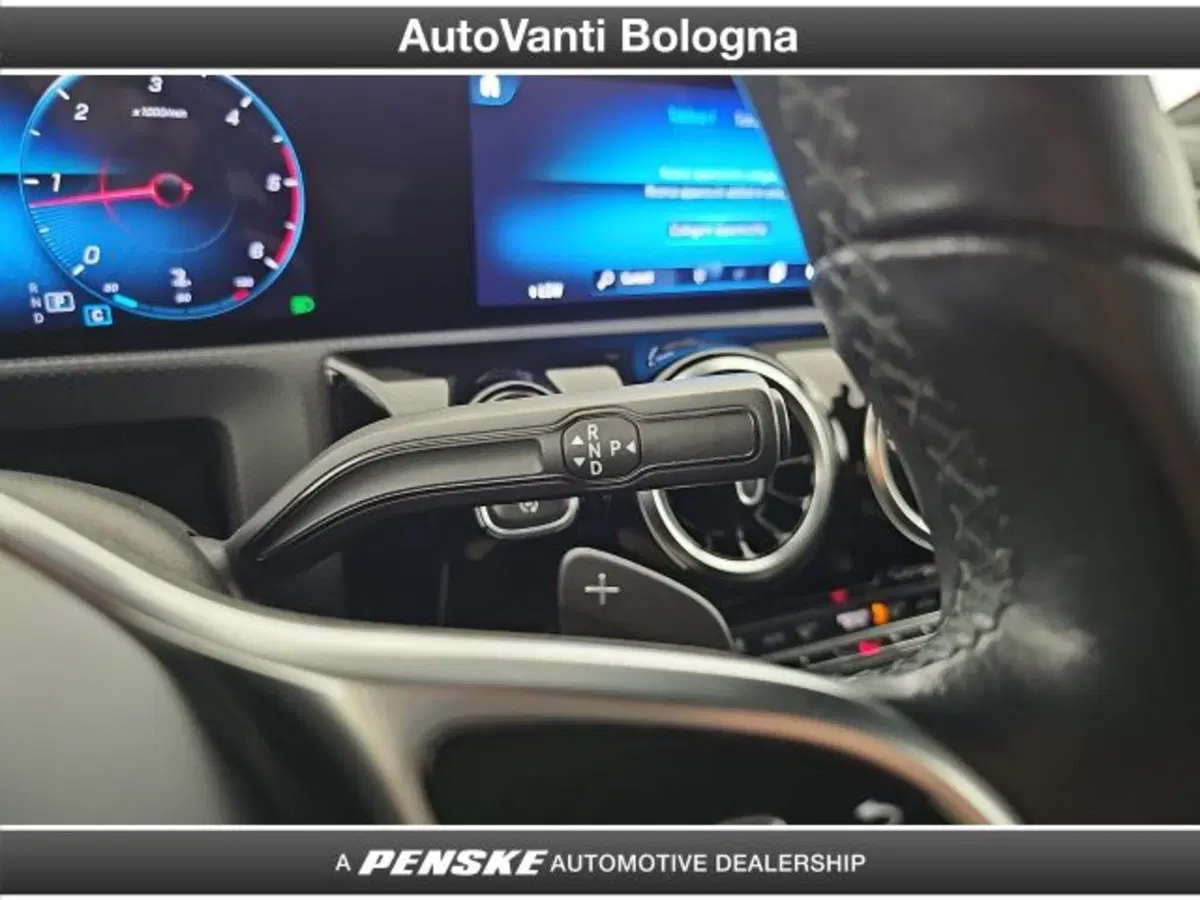 Mercedes-Benz CLA Shooting Brake usata a Bologna (13)