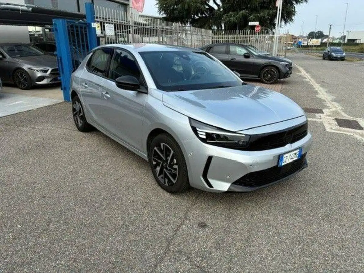 Opel Corsa usata a Milano (4)