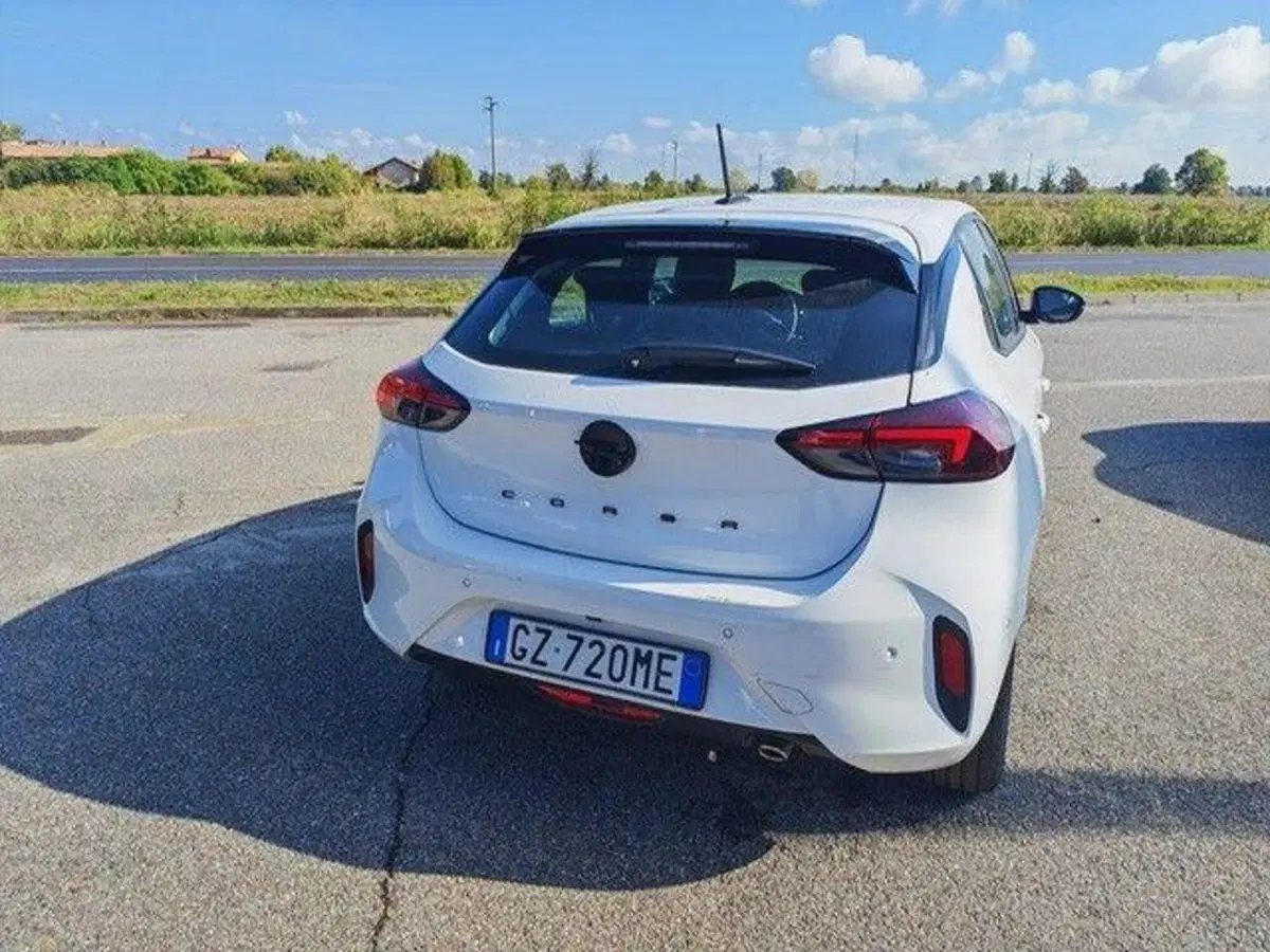Opel Corsa usata a Milano (6)