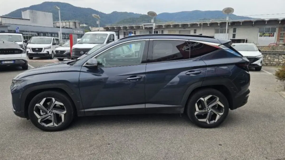 Hyundai Tucson usata a Lucca (7)