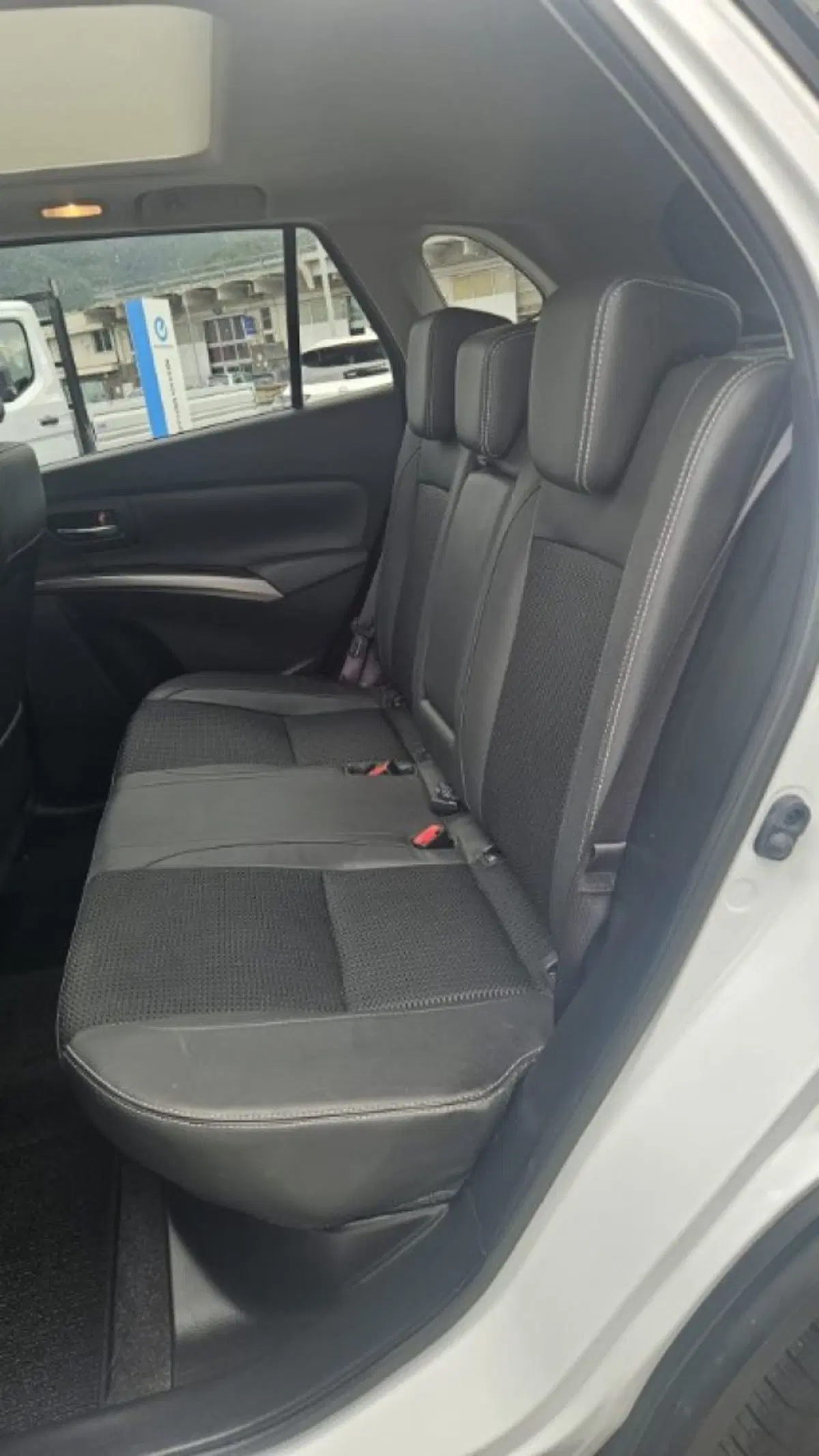 Suzuki S-Cross usata a Lucca (19)