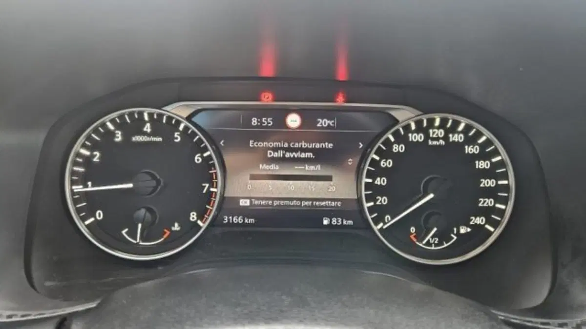 Nissan Juke usata a Lucca (19)