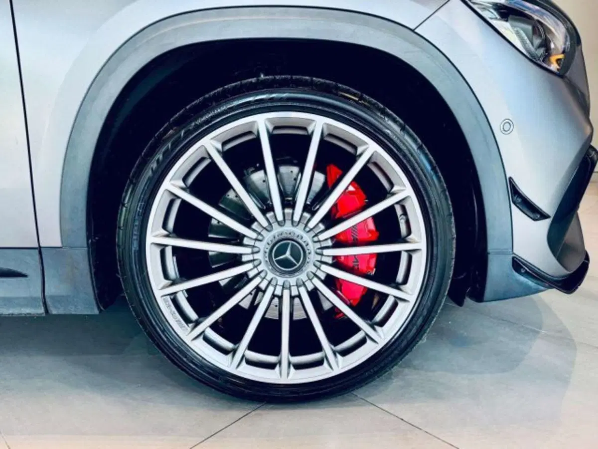 Mercedes-Benz GLA SUV usata a Torino (5)