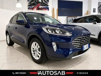 Ford Kuga 1.5 EcoBlue 120 CV 2WD ST-Line del 2022 usata a Firenze