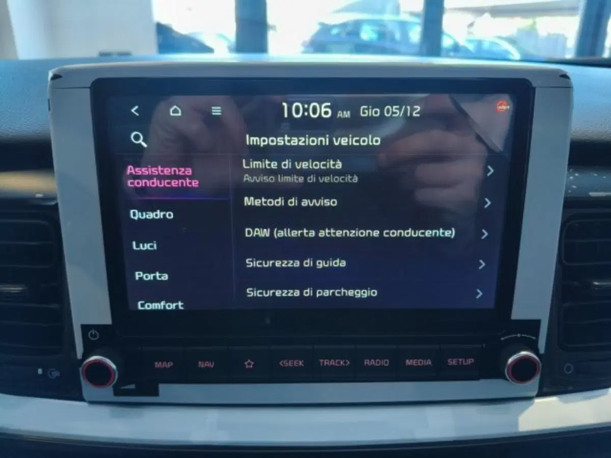 Kia Stonic nuova a Firenze (17)