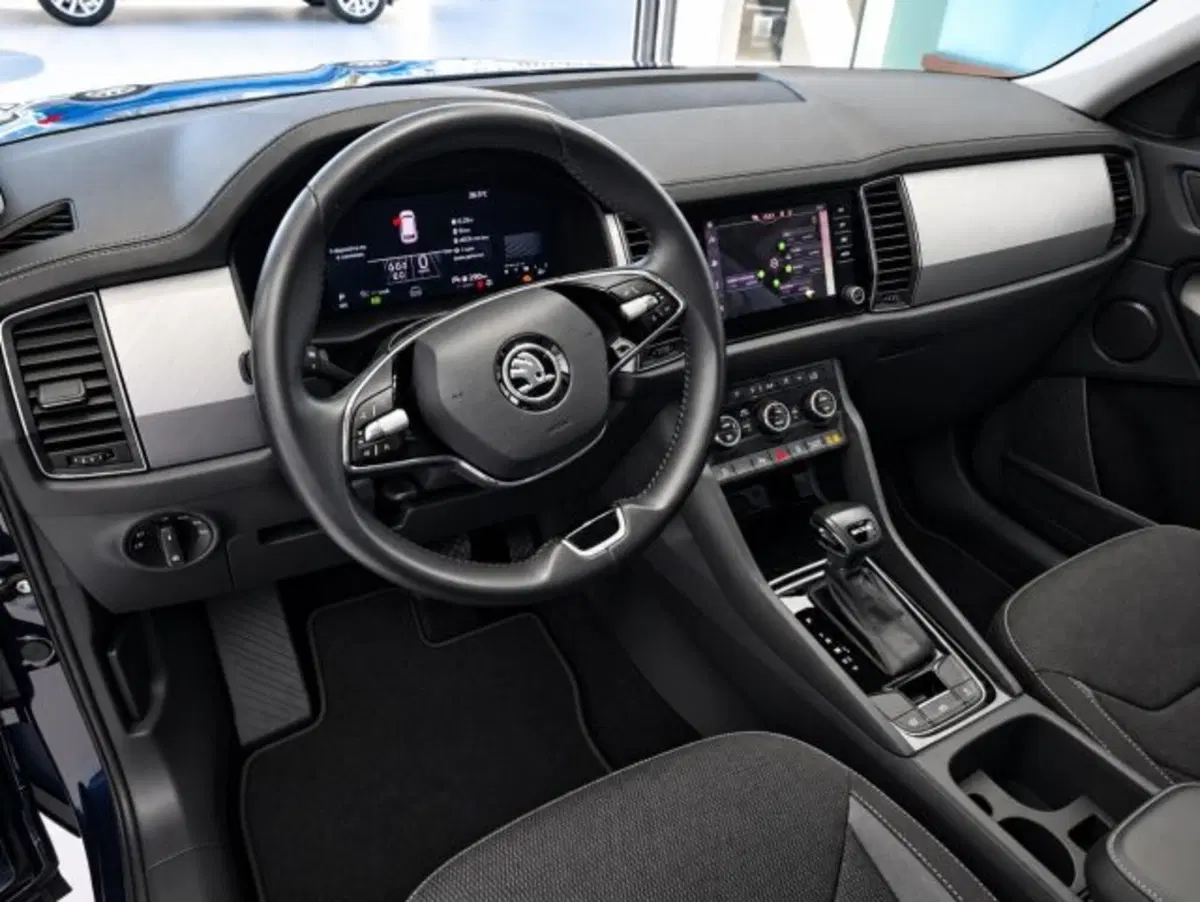 Skoda Kodiaq usata a Firenze (8)