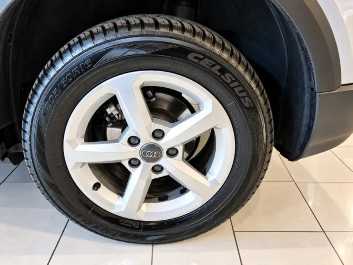 Audi Q2 usata a Firenze (16)