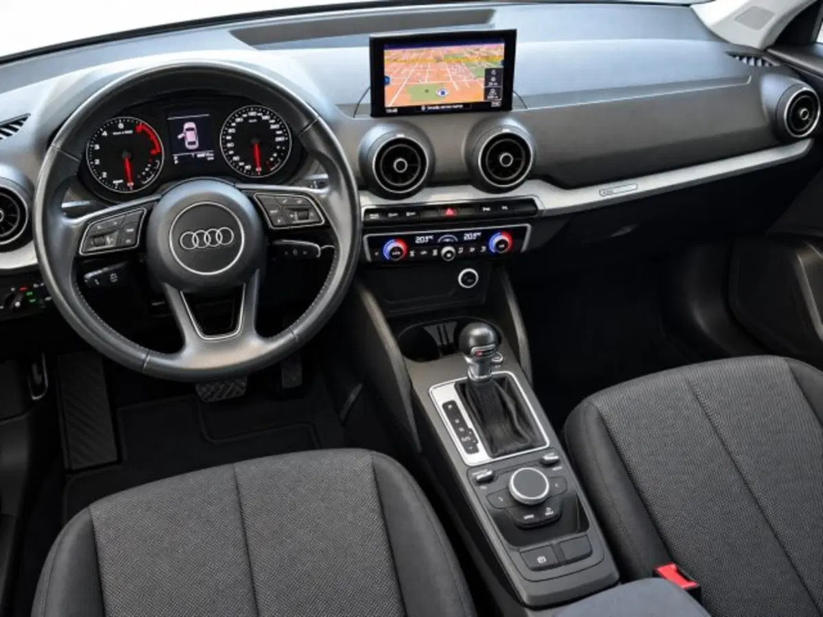 Audi Q2 usata a Firenze (8)