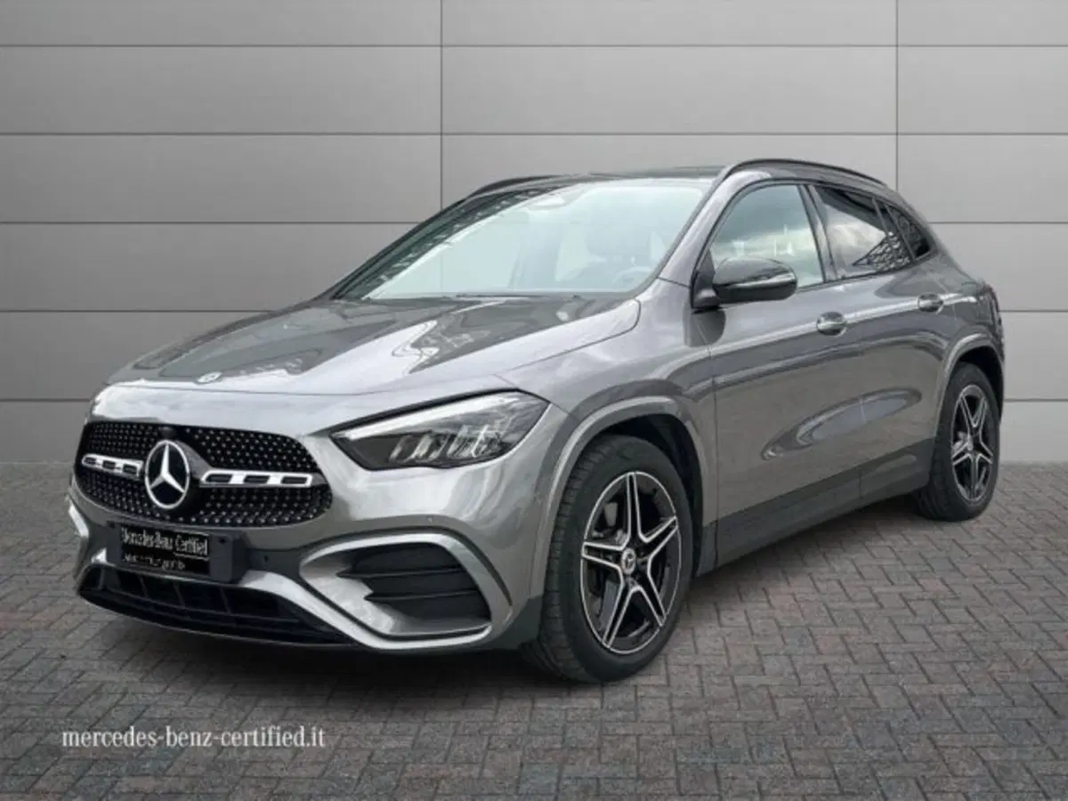 Mercedes-Benz GLA SUV usata a Avellino