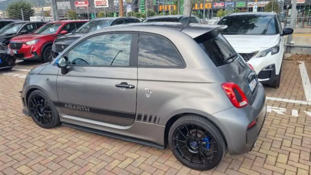 Abarth 595 usata a Savona (12)