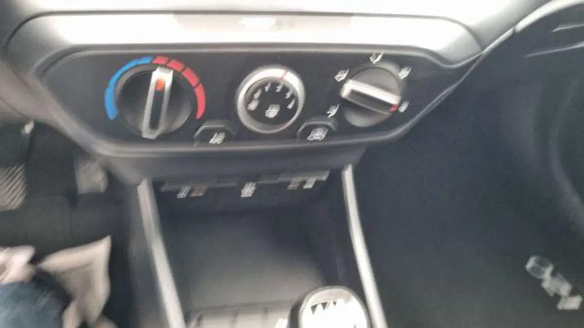 Hyundai i20 usata a Savona (17)
