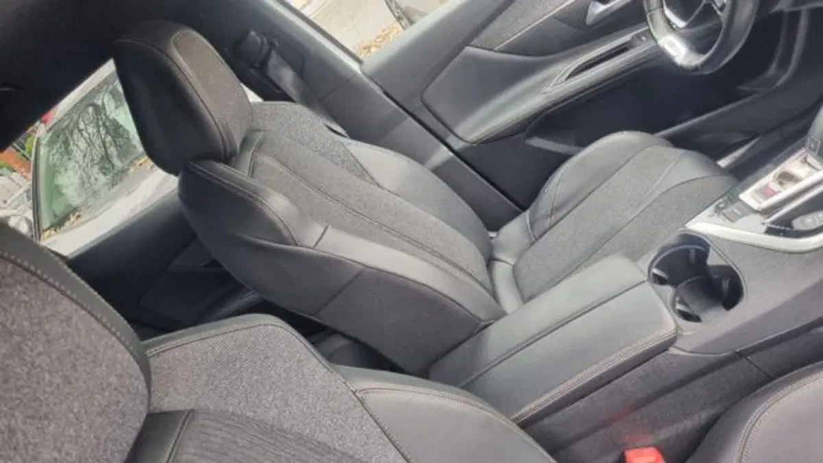 Peugeot 3008 usata a Savona (9)