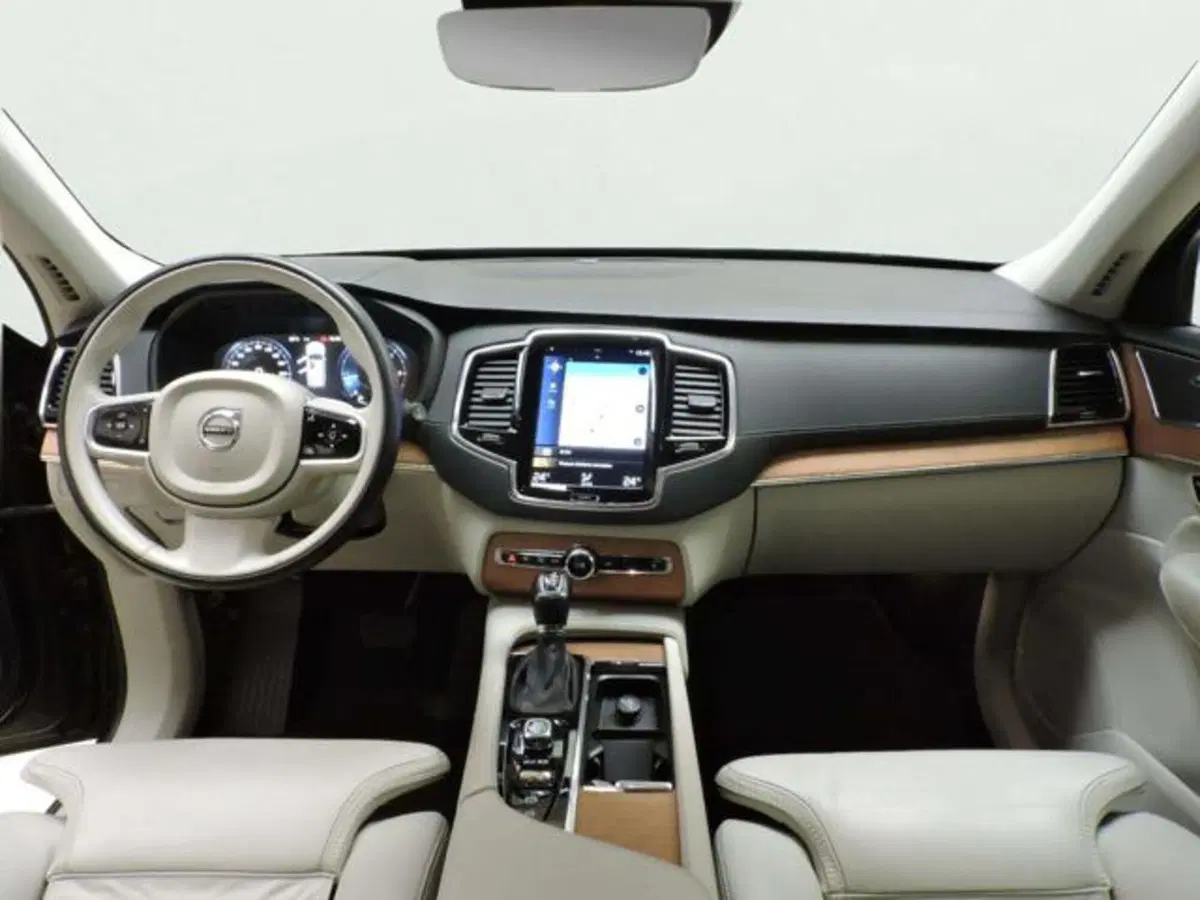 Volvo XC90 usata a Firenze (9)