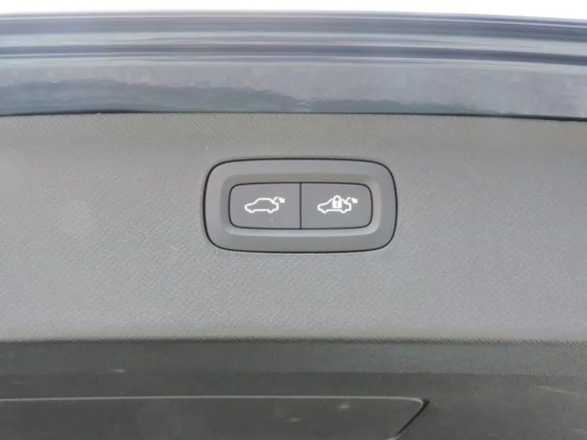 Volvo XC90 usata a Firenze (7)