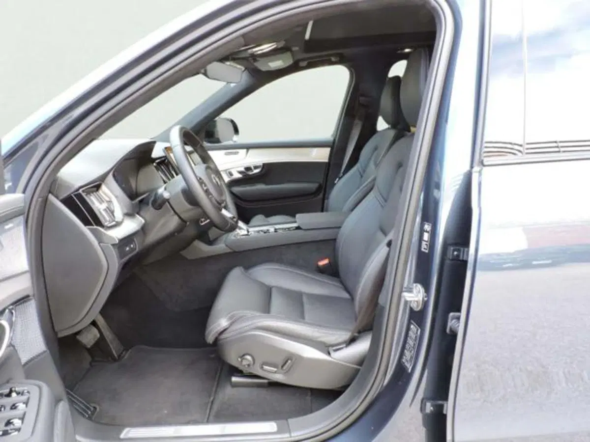 Volvo XC90 usata a Firenze (9)