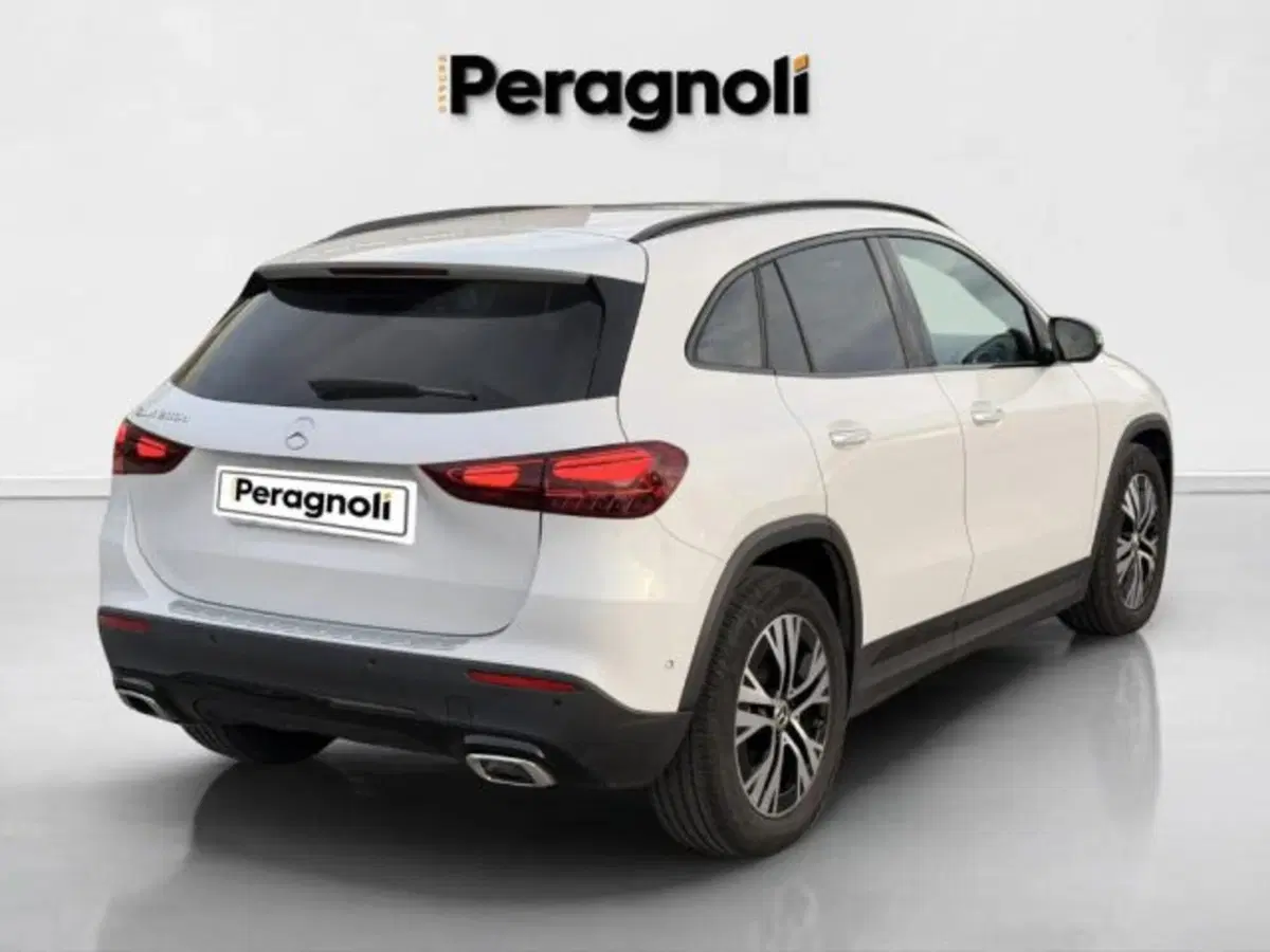 Mercedes-Benz GLA SUV usata a Firenze (2)