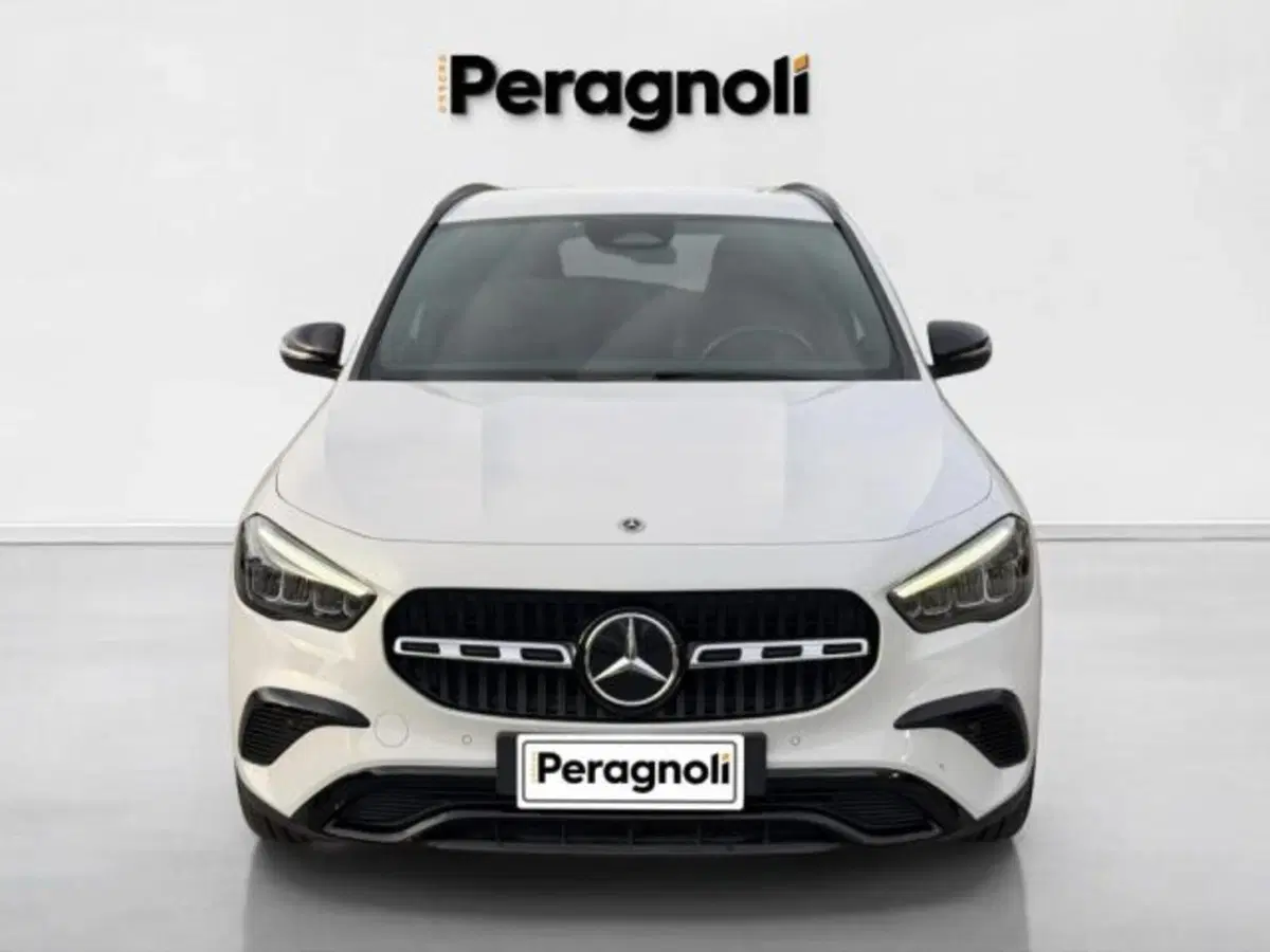 Mercedes-Benz GLA SUV usata a Firenze (8)
