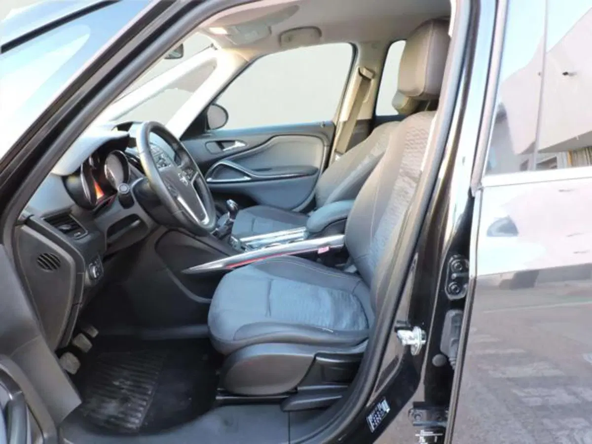 Opel Zafira Tourer usata a Firenze (7)
