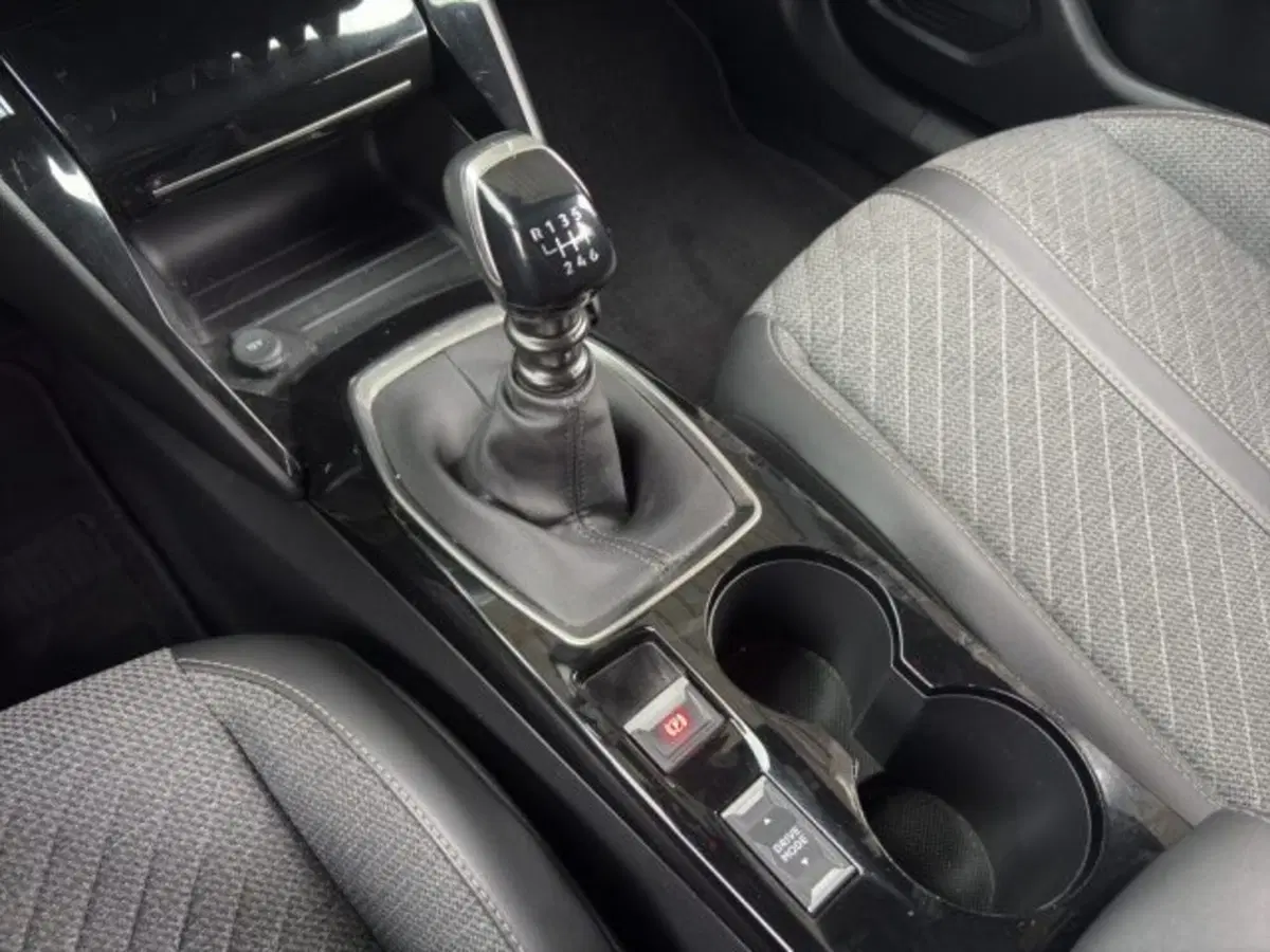 Peugeot 2008 usata a Perugia (18)