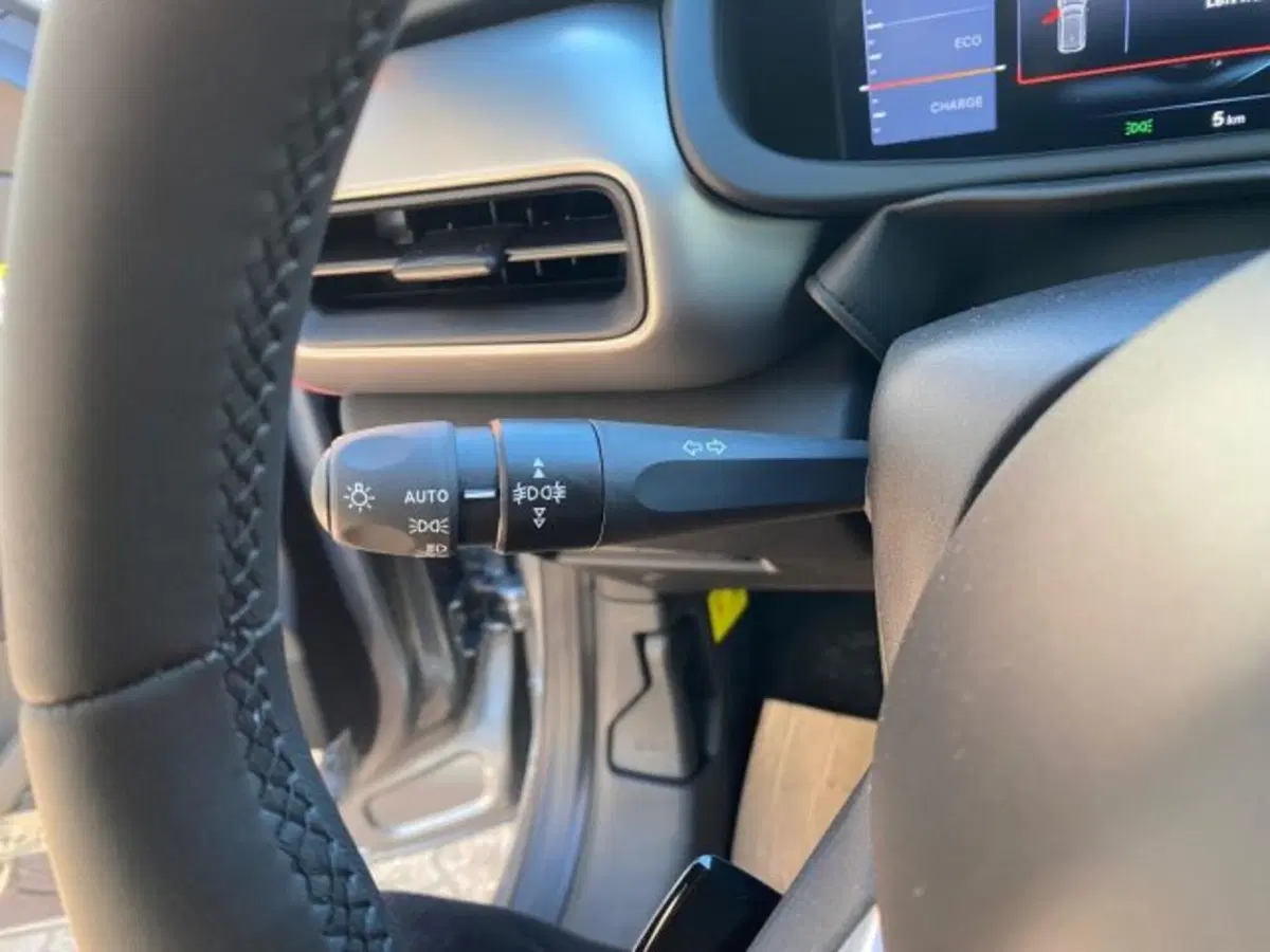 Jeep Avenger nuova a Cuneo (17)