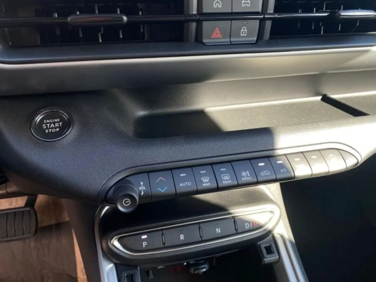 Jeep Avenger nuova a Cuneo (20)