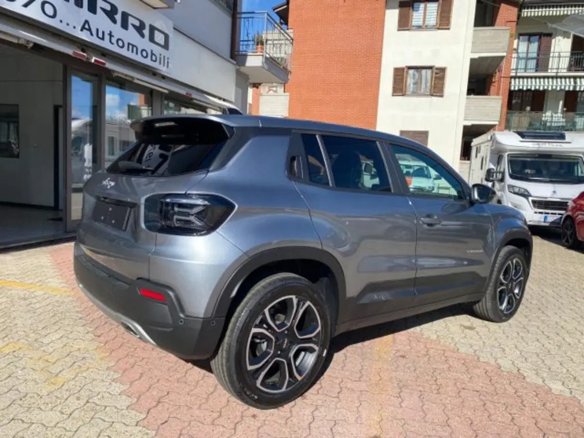 Jeep Avenger nuova a Cuneo (5)
