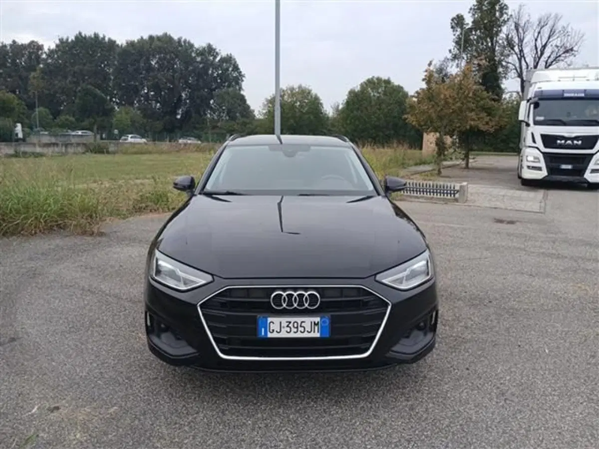 Audi A4 Avant usata a Modena (17)