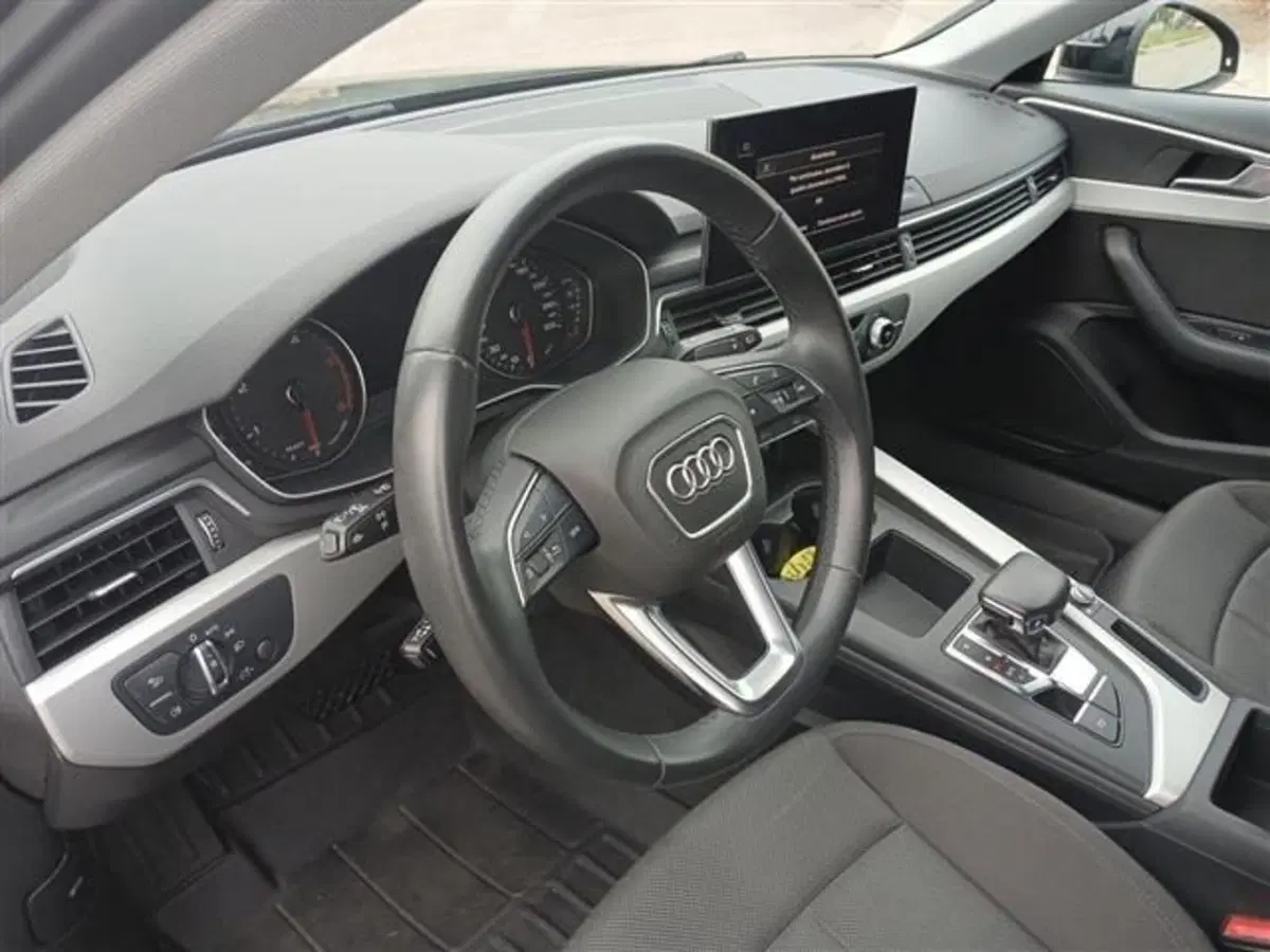 Audi A4 Avant usata a Modena (9)