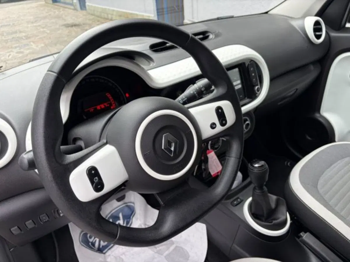 Renault Twingo usata a Lodi (7)