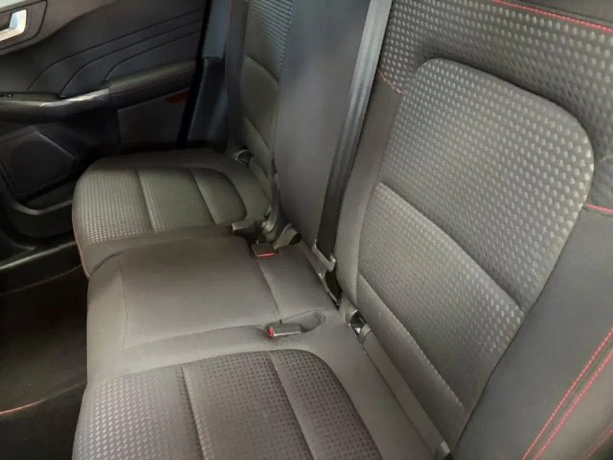 Ford Kuga usata a Lodi (13)